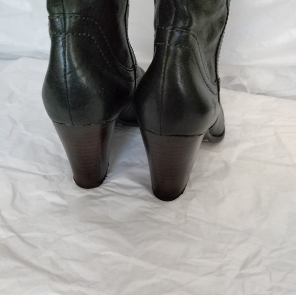 Frye Fiona 3 Strap Black Leather High Heel Womens  riding Boots Size 6M - Picture 7 of 16